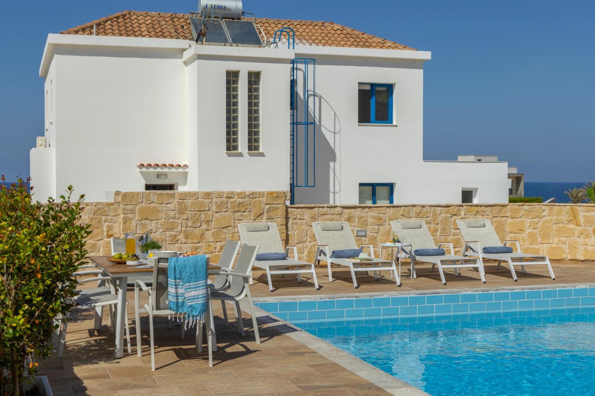 פומוס Diana Seaside Villas מראה חיצוני תמונה