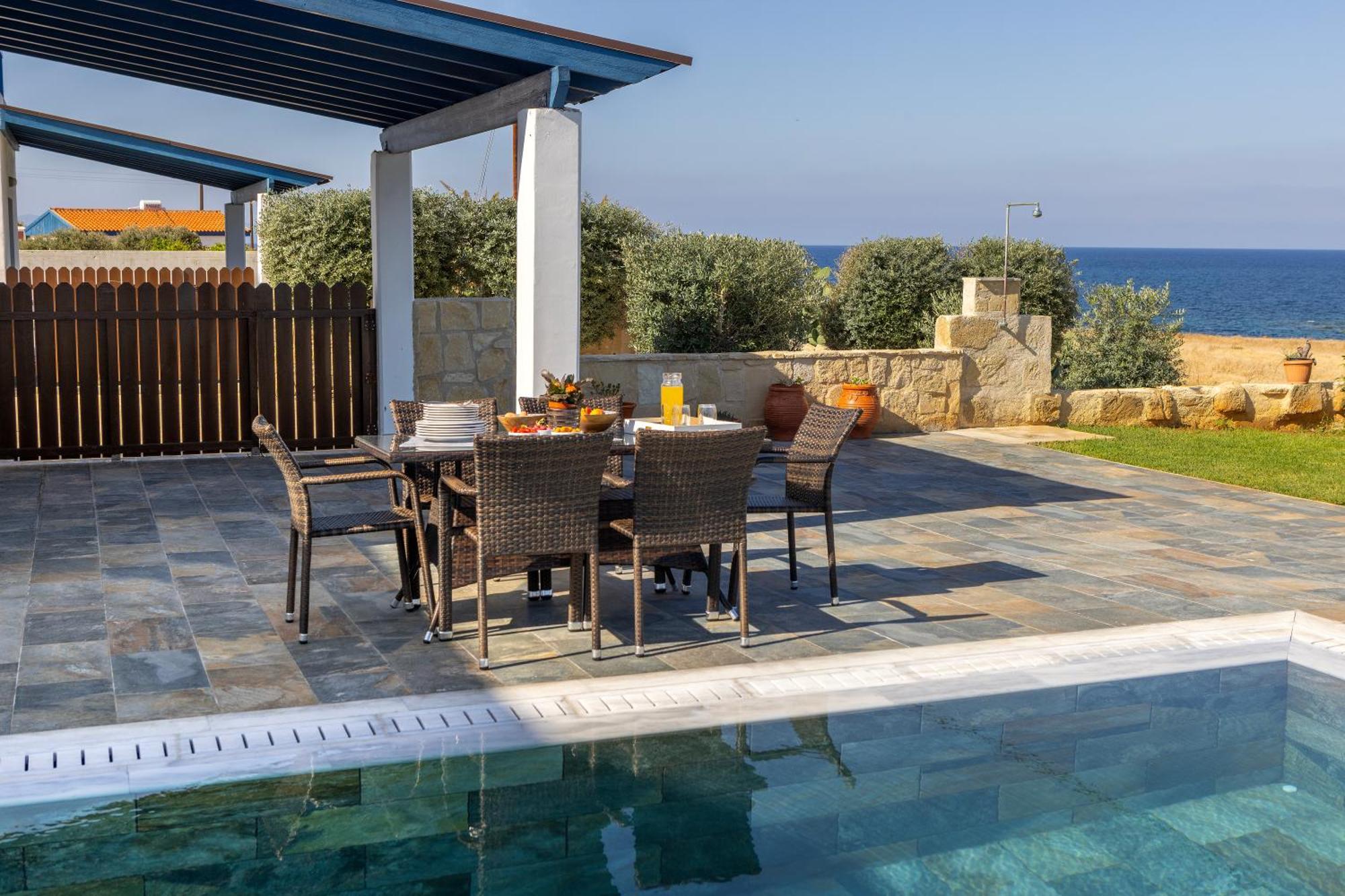 פומוס Diana Seaside Villas מראה חיצוני תמונה